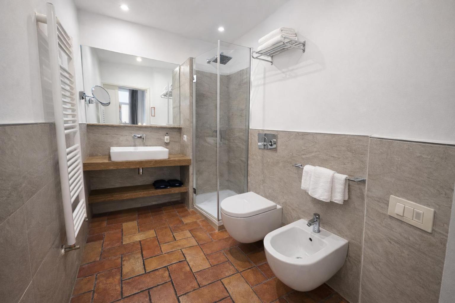 Aenea Inn — Foto’s 2